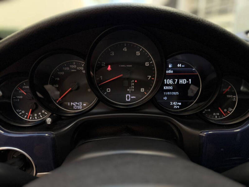 2015 Porsche Panamera