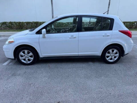2008 Nissan Versa 1.8 SL