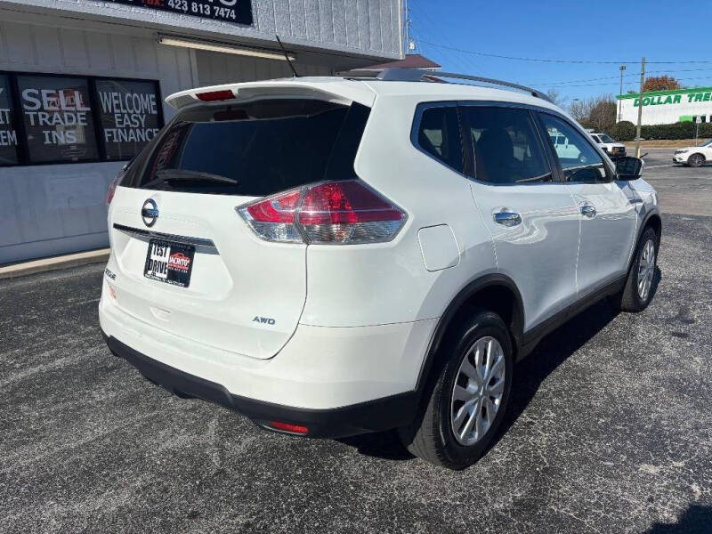 2016 Nissan Rogue S