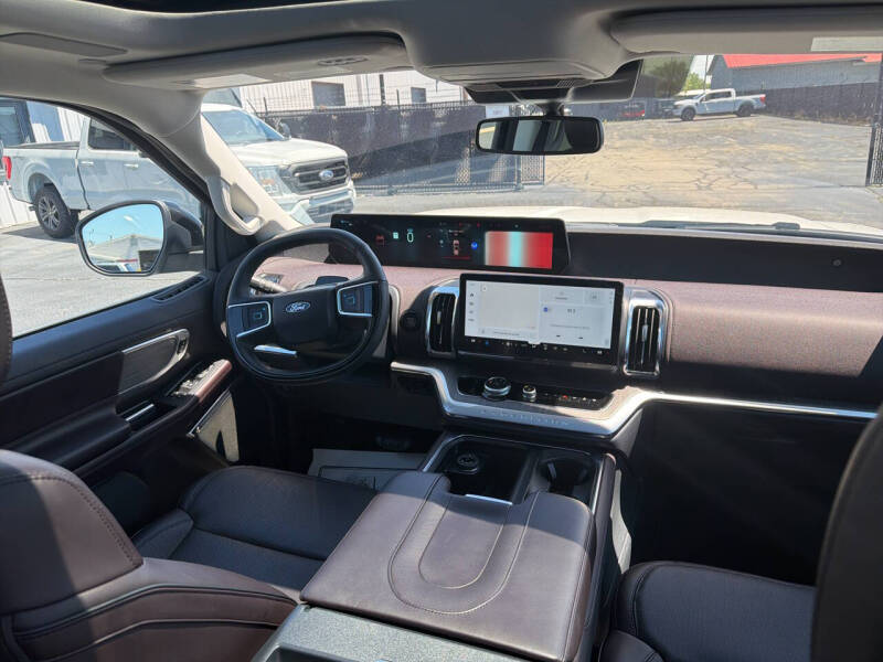2025 Ford Expedition Platinum - Photo 22
