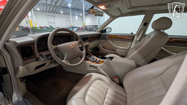 1996 Jaguar XJ