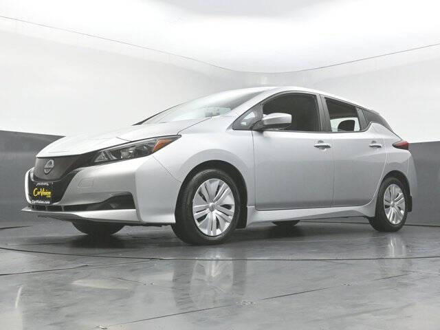 2023 Nissan LEAF S