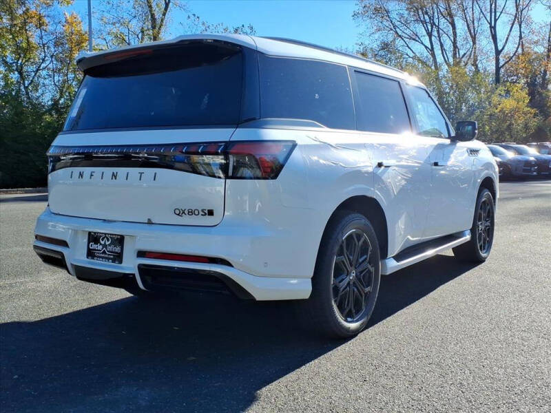 2026 Infiniti QX80 Sport