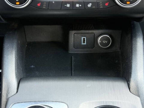 2020 Ford Escape Hybrid Titanium