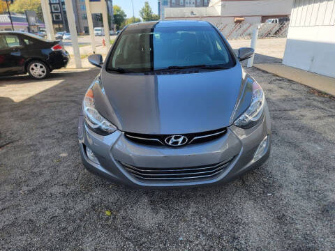 2013 Hyundai Elantra for sale at Foba Autos in Urbana IL