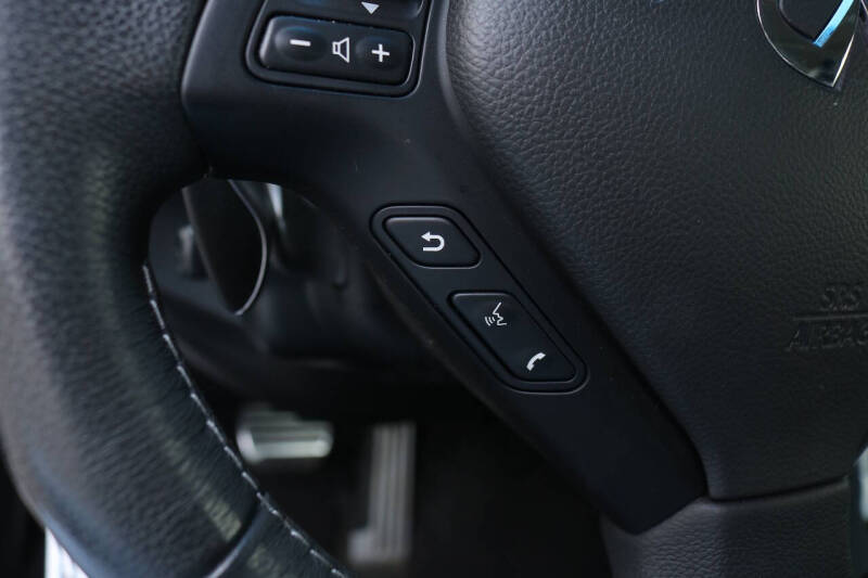 2013 Infiniti G37 Coupe x