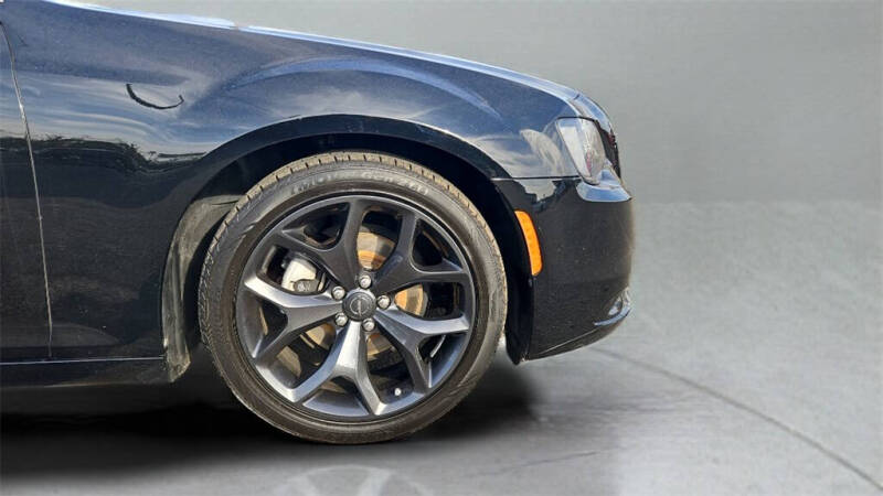 2022 Chrysler 300 Touring