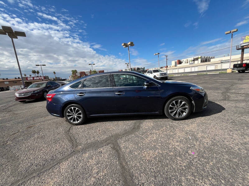 2017 Toyota Avalon XLE