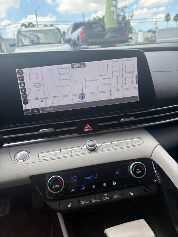 2022 Hyundai Elantra