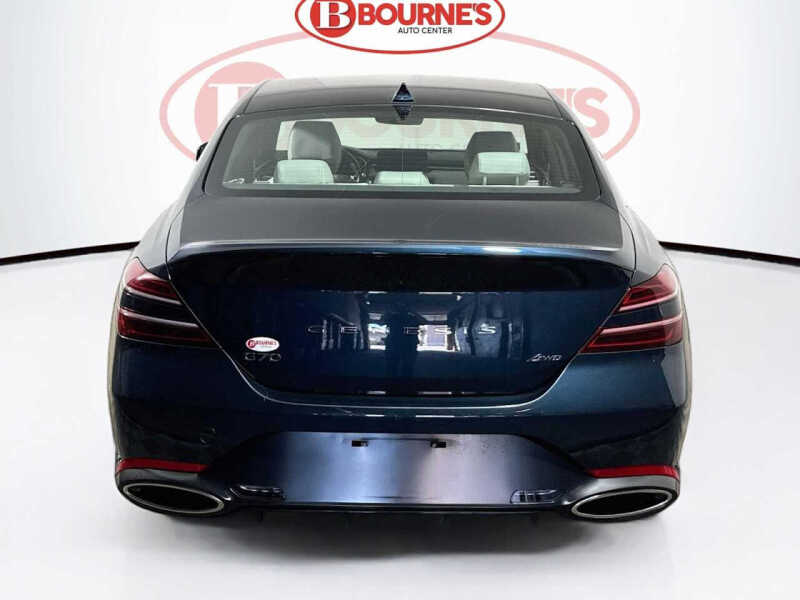 2025 Genesis G70