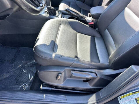 2017 Volkswagen Golf TSI SE