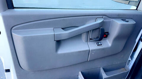 2020 Chevrolet Express 3500