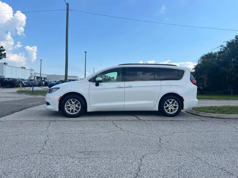 2021 Chrysler Voyager LXi