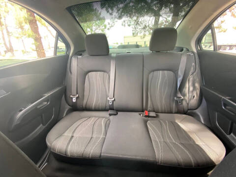 2017 Chevrolet Sonic LT Auto