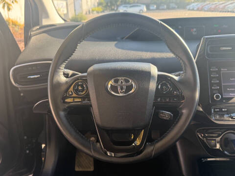 2021 Toyota Prius XLE