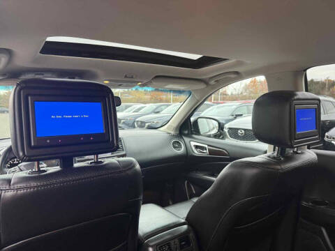 2014 Nissan Pathfinder Platinum