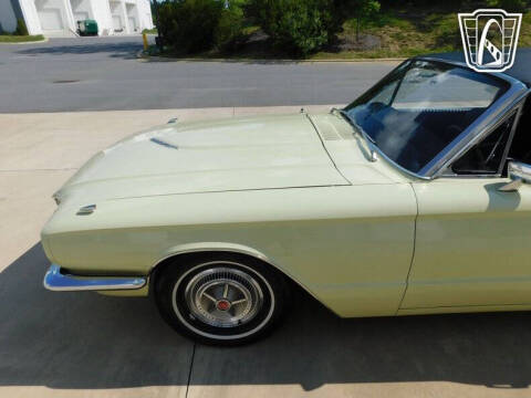 1966 Ford Thunderbird
