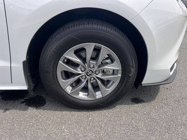 2025 Toyota Sienna