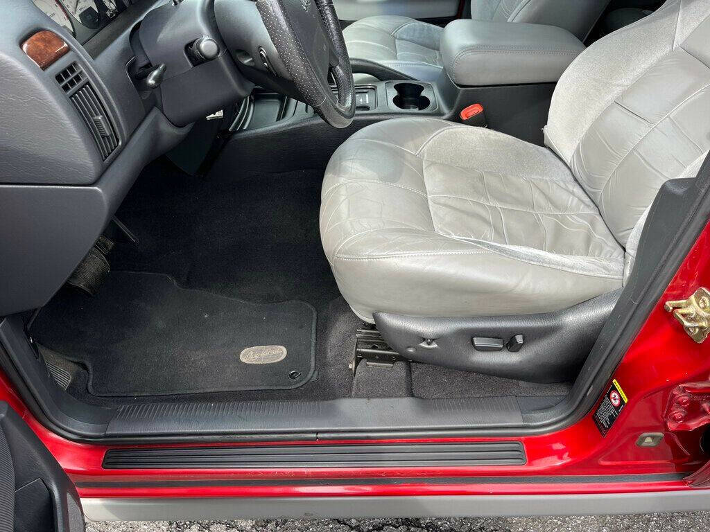 2002 Jeep Grand Cherokee 56