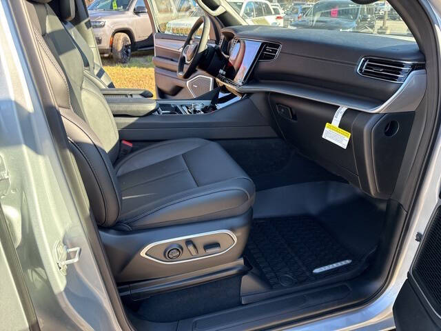 2025 Jeep Wagoneer L Series II