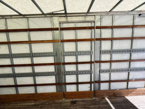 2020 Freightliner M2 106