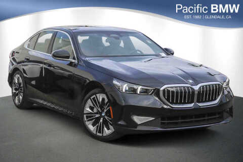 2025 BMW 5 Series 530i