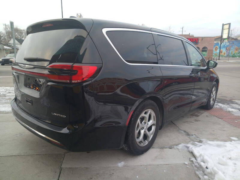 2024 Chrysler Pacifica Limited