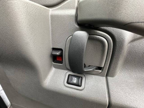 2023 Chevrolet Express 2500