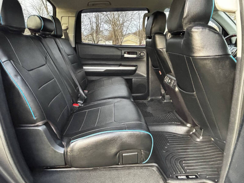 2014 Toyota Tundra SR5