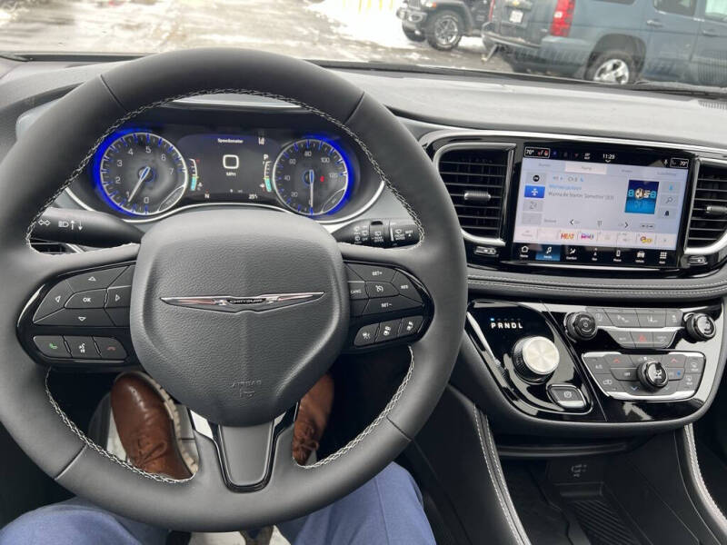 2026 Chrysler Pacifica Limited