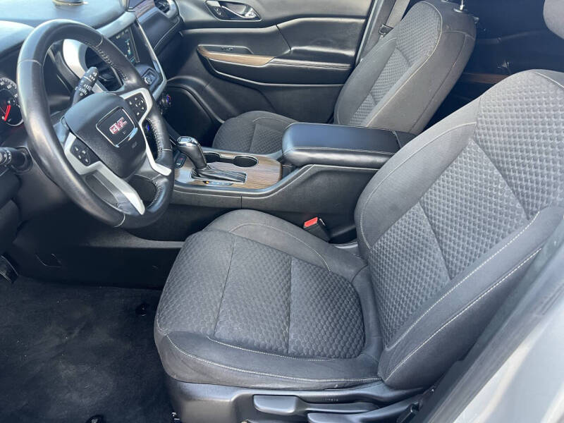 2018 GMC Acadia SLE-1
