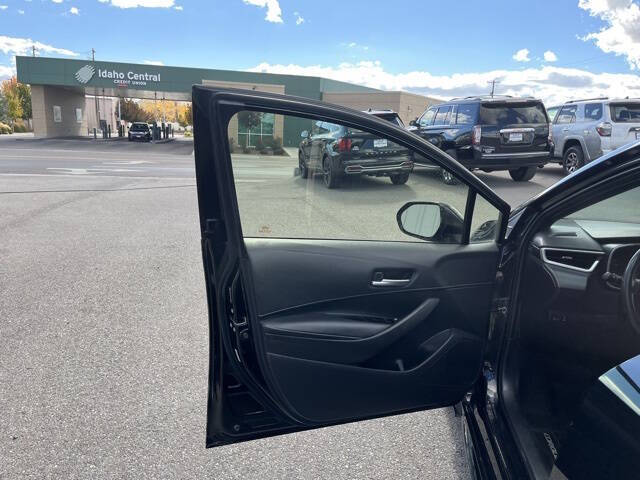 2019 Toyota Corolla Hatchback SE