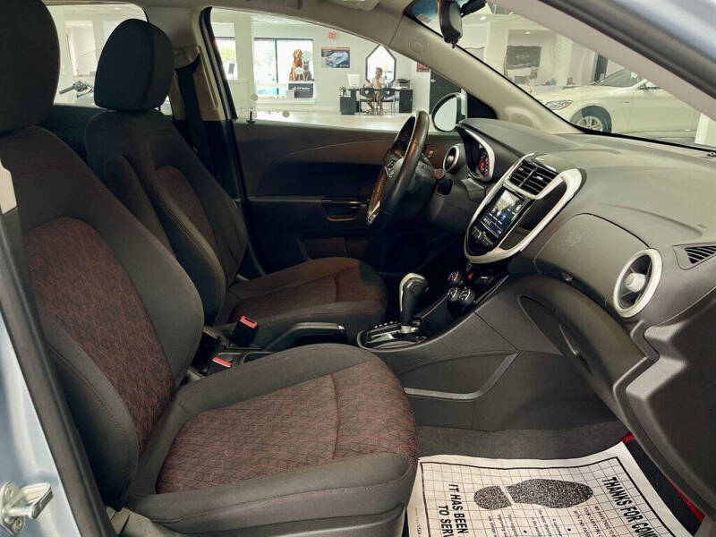 2018 Chevrolet Sonic LT Auto