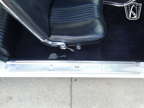 1965 Ford Thunderbird