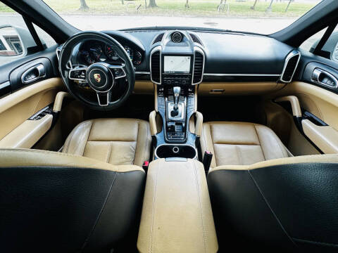 2016 Porsche Cayenne