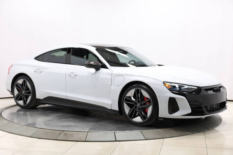 2022 Audi RS e-tron GT quattro