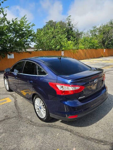 2012 Ford Focus SEL