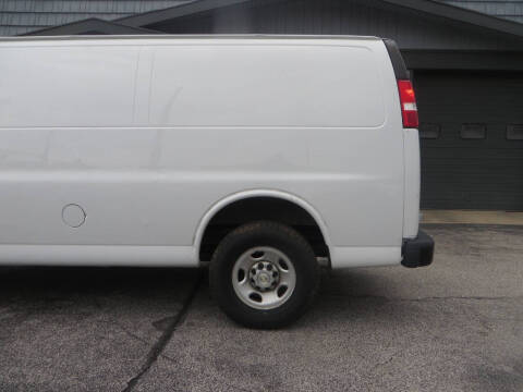 2021 Chevrolet Express 2500