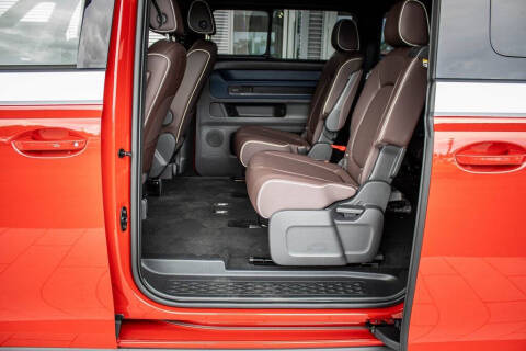 2025 Volkswagen ID. Buzz Pro S Plus