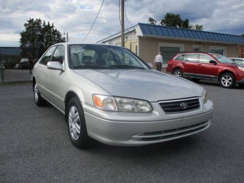2000 Toyota Camry for sale at Supermax Autos in Strasburg VA