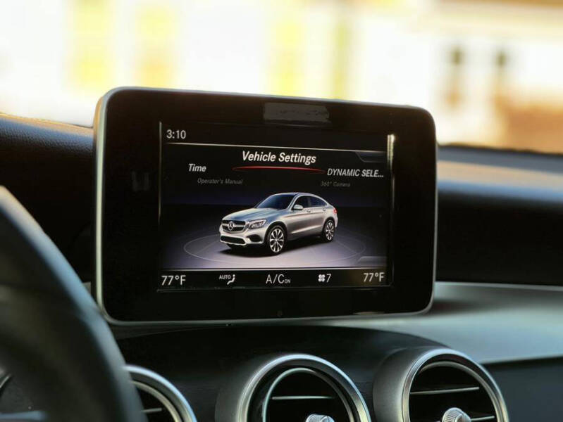 2018 Mercedes-Benz GLC GLC 300 4MATIC