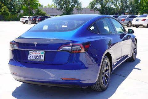 2021 Tesla Model 3 Standard Range Plus