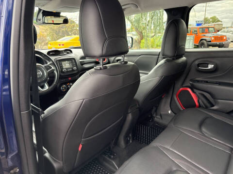 2017 Jeep Renegade Trailhawk