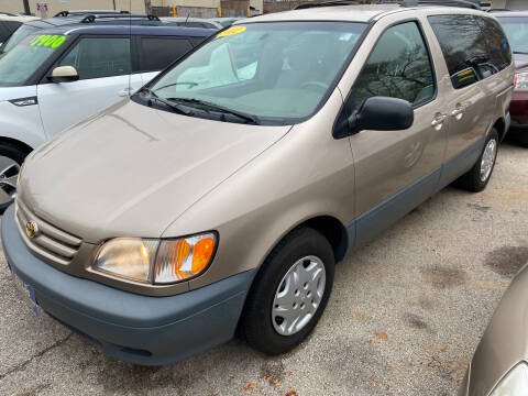 2002 Toyota Sienna for sale at 5 Stars Auto Service and Sales in Chicago IL