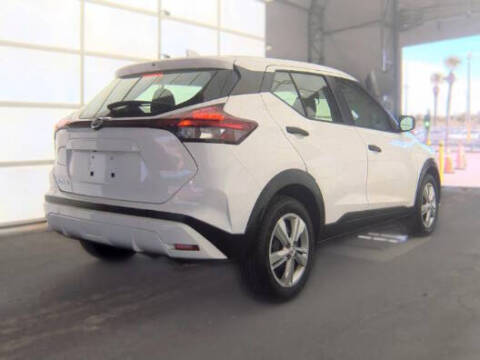 2021 Nissan Kicks S