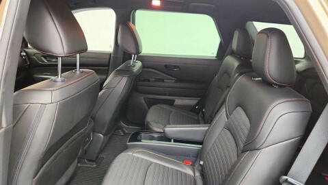 2024 Nissan Pathfinder Rock Creek