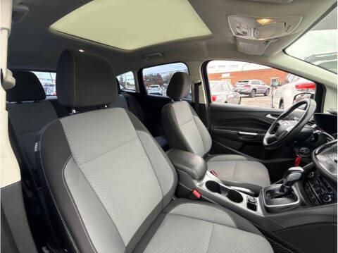 2017 Ford C-MAX Energi SE