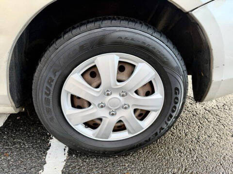 2004 Toyota Sienna LE 7 Passenger