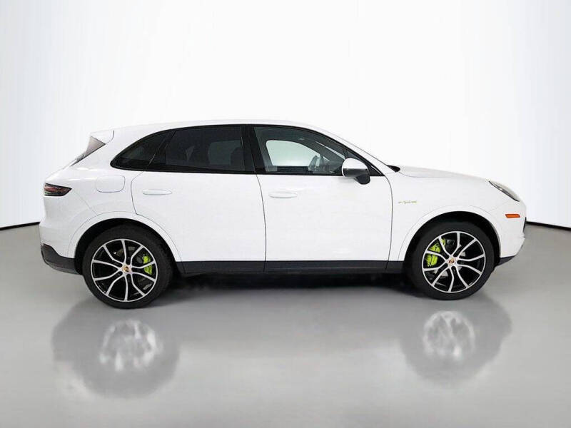 2019 Porsche Cayenne E-Hybrid