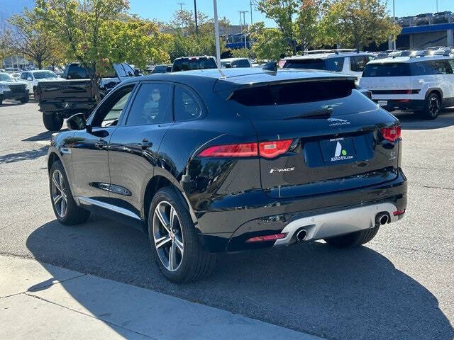 2019 Jaguar F-PACE S